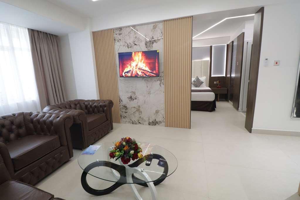 Hotel Sapphire Mombasa Szoba fotó